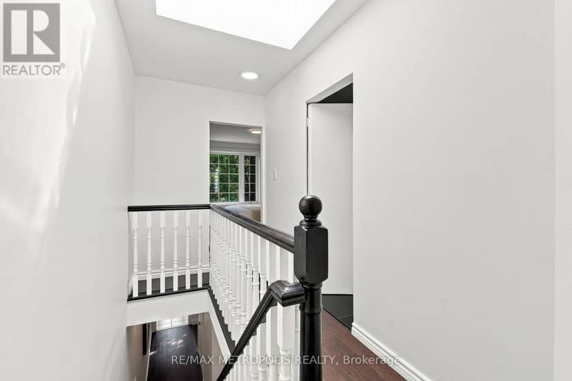 24 Marion Street — photo 22 of 40