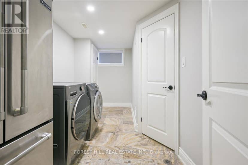 2579 Kenna Court — photo 31 of 40