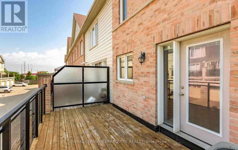 24 - 5650 Winston Churchill Boulevard — photo 17 of 40