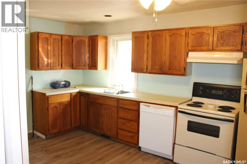 928 Fairford STREET E, Moose Jaw, photo 4