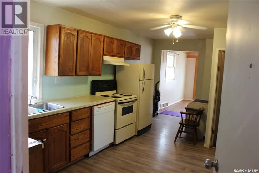 928 Fairford STREET E, Moose Jaw, photo 5