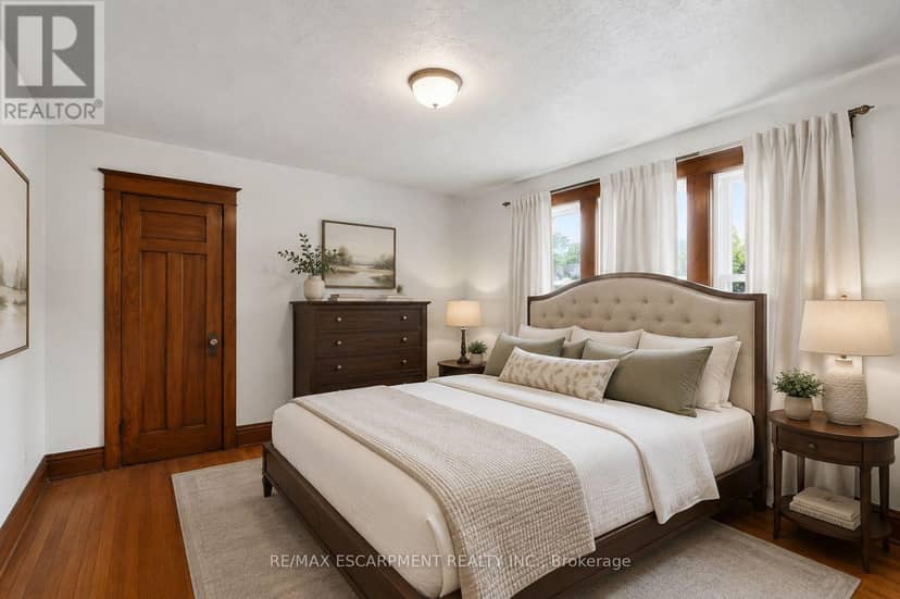 163 Grosvenor Avenue S — photo 26 of 40