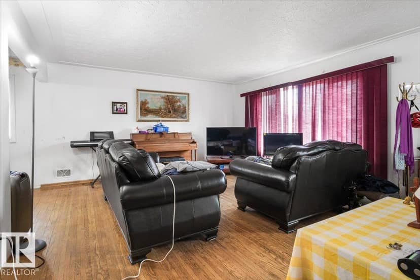 9228 75 ST NW, Edmonton, photo 7