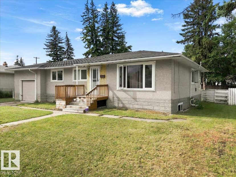 9228 75 ST NW, Edmonton, photo 2