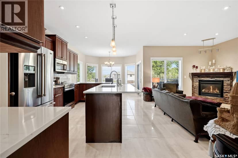 4501 Bergamot BAY E — photo 13 of 40