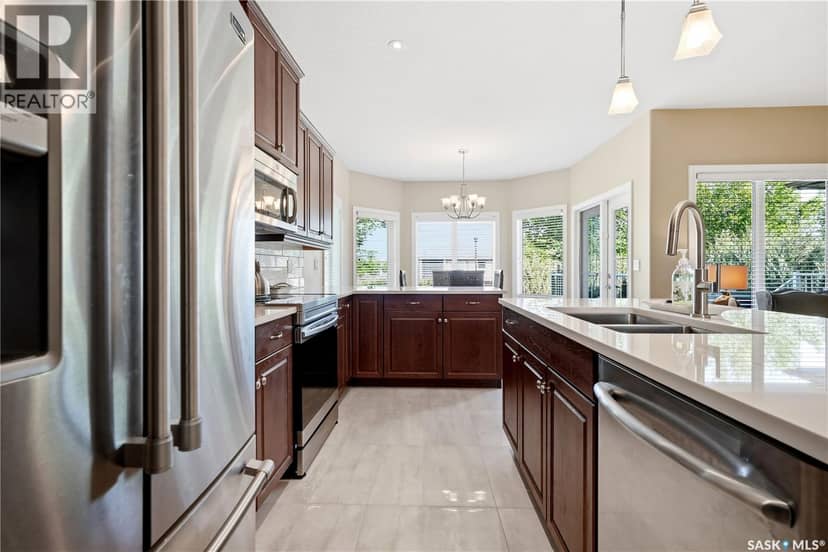 4501 Bergamot BAY E — photo 20 of 40