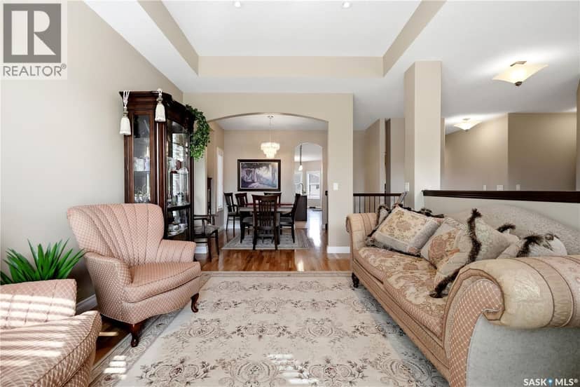 4501 Bergamot BAY E — photo 8 of 40