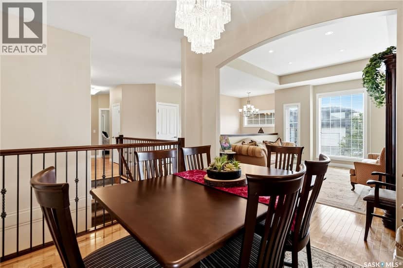 4501 Bergamot BAY E — photo 11 of 40