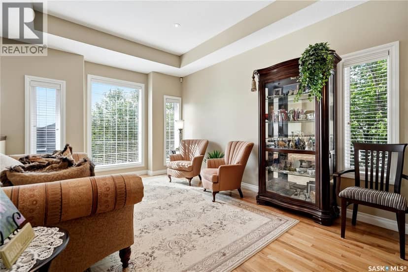 4501 Bergamot BAY E — photo 6 of 40