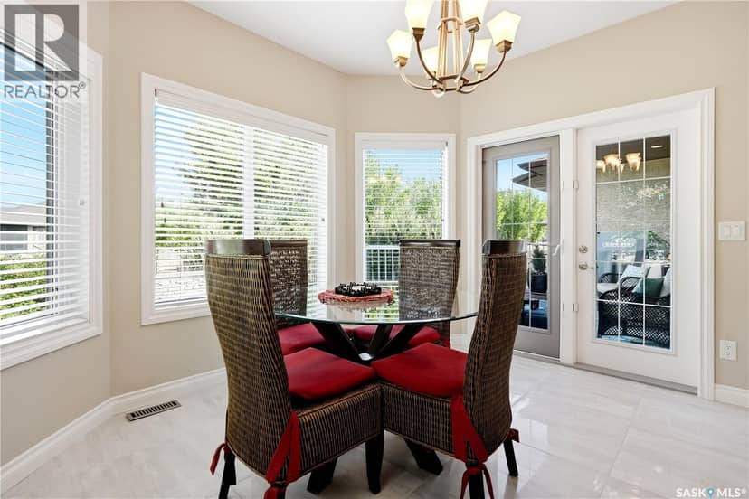 4501 Bergamot BAY E — photo 28 of 40