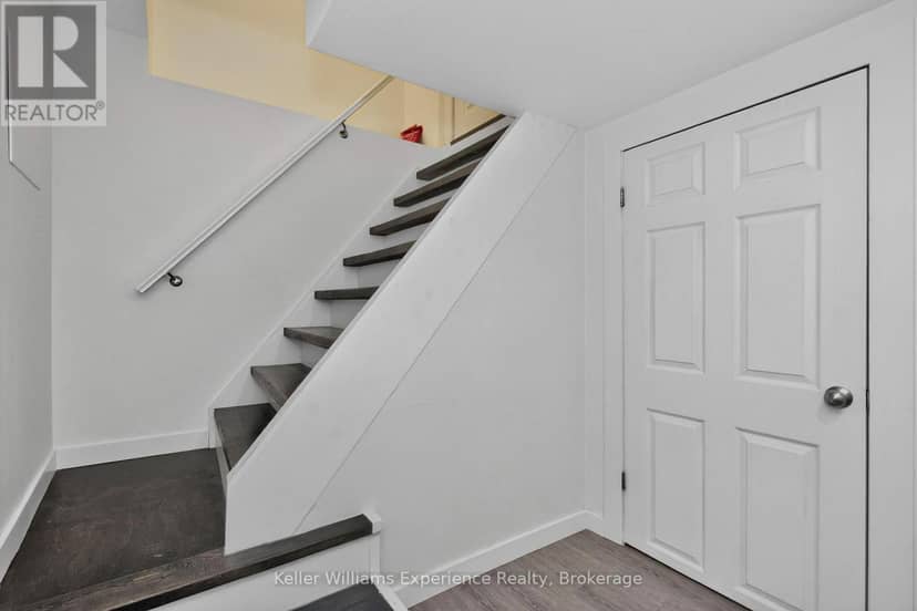 128 Ninth Street — photo 18 of 23