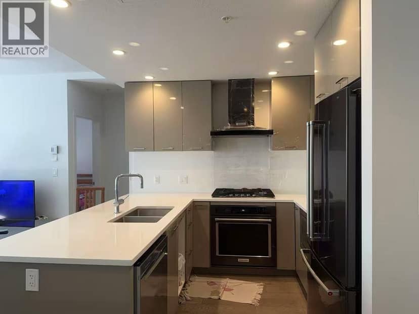 400 3581 ROSS DRIVE, Vancouver, photo 6