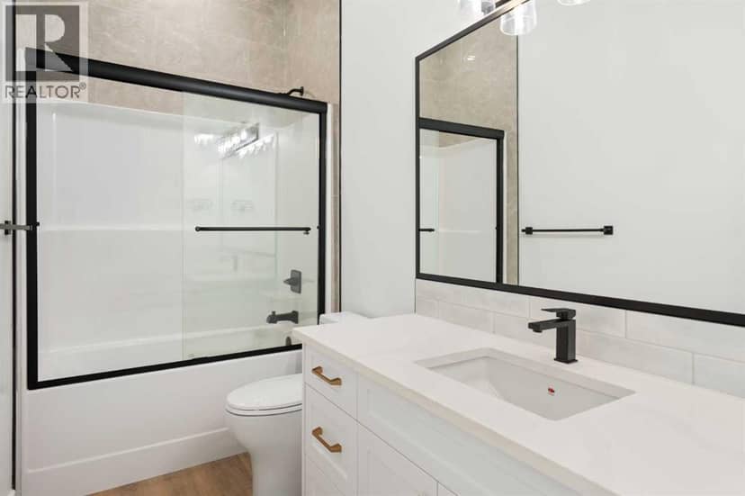 267 Muirfield Crescent — photo 14 of 40