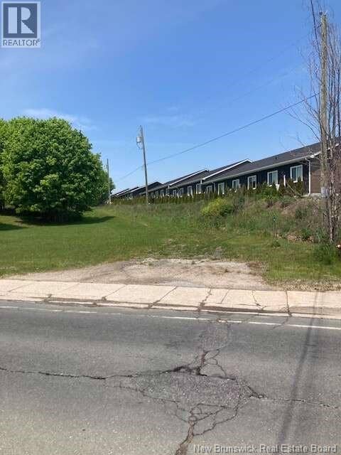 PID 40120263 King George Highway — photo 21 of 40