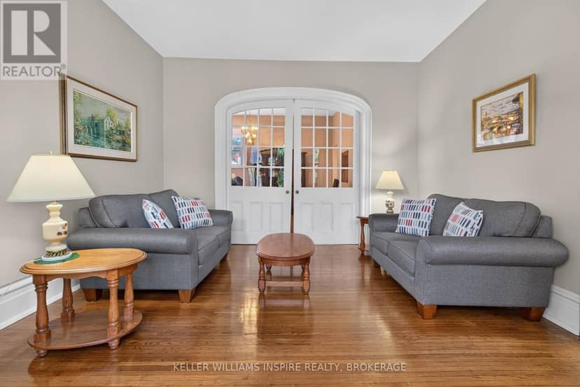 244 George Street — photo 14 of 40