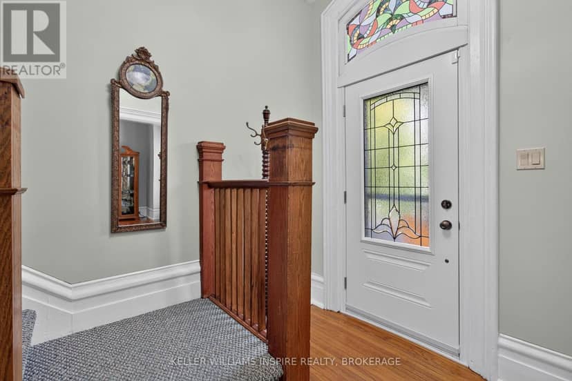 244 George Street — photo 7 of 40