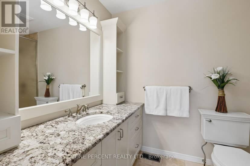 17 Pine Needles Court — photo 28 of 36