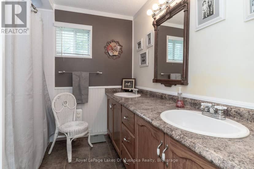 230 Lakeview Avenue — photo 18 of 40