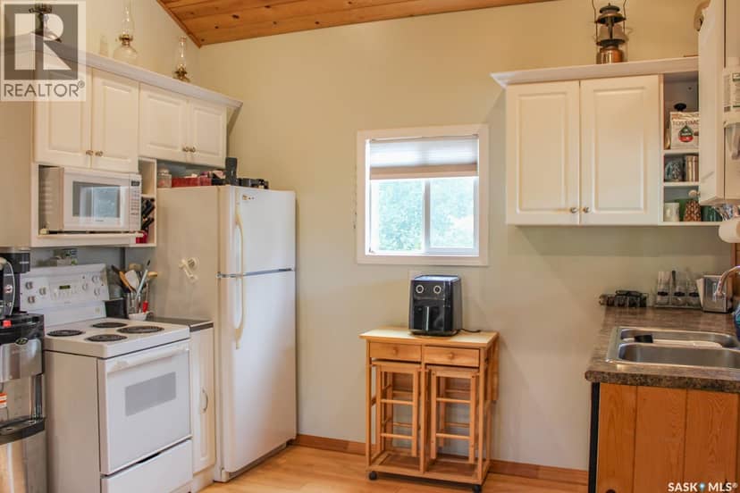 212 Poplar STREET — photo 10 of 25