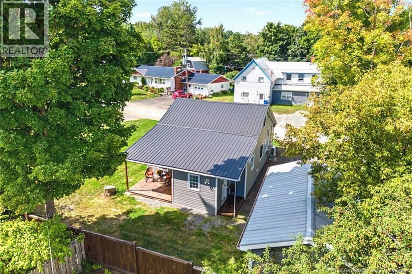 121 Charlotte Street, Woodstock, photo 4