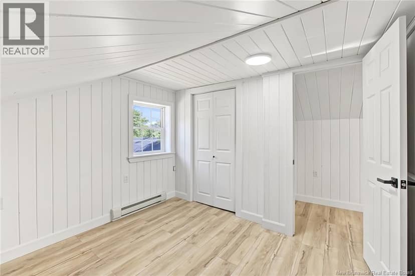 121 Charlotte Street — photo 37 of 40