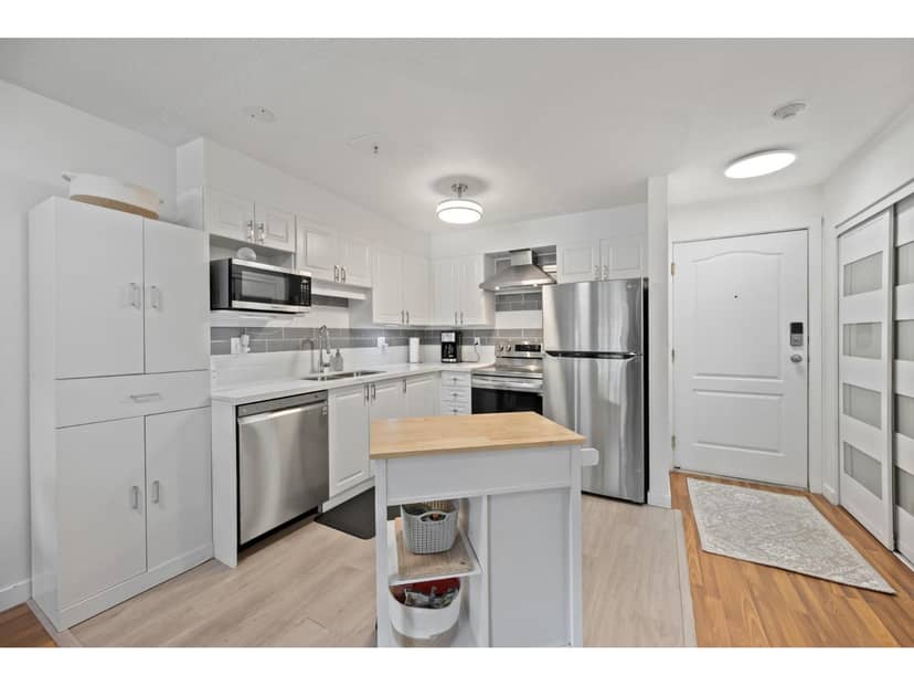 202 5765 GLOVER ROAD, Langley, photo 8