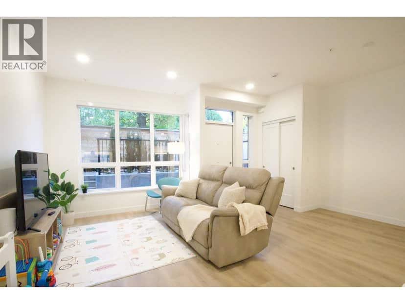 202 381 CLAYTON STREET, Coquitlam, photo 6