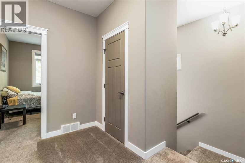 1412 Main STREET — photo 16 of 39