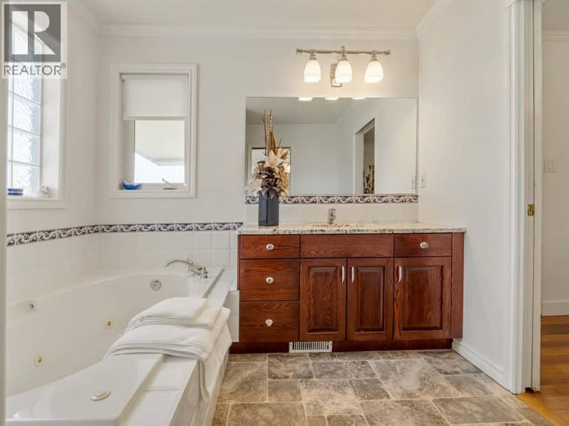 219 Falcon Ridge Way W — photo 25 of 40