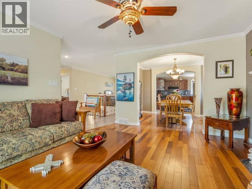 219 Falcon Ridge Way W — photo 15 of 40