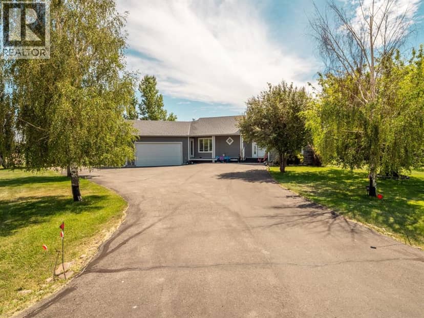 219 Falcon Ridge Way W, Rural Lethbridge County, photo 2