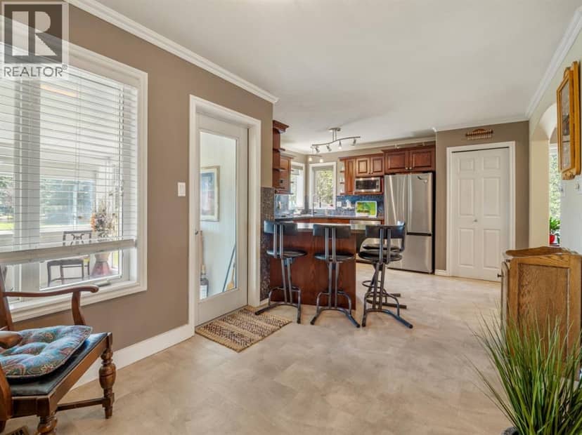 219 Falcon Ridge Way W — photo 21 of 40