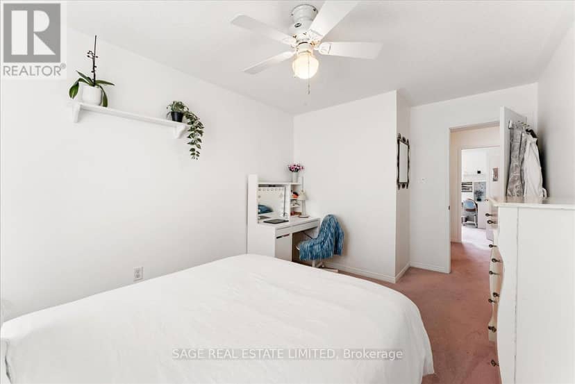 34 McSweeney Crescent — photo 29 of 38