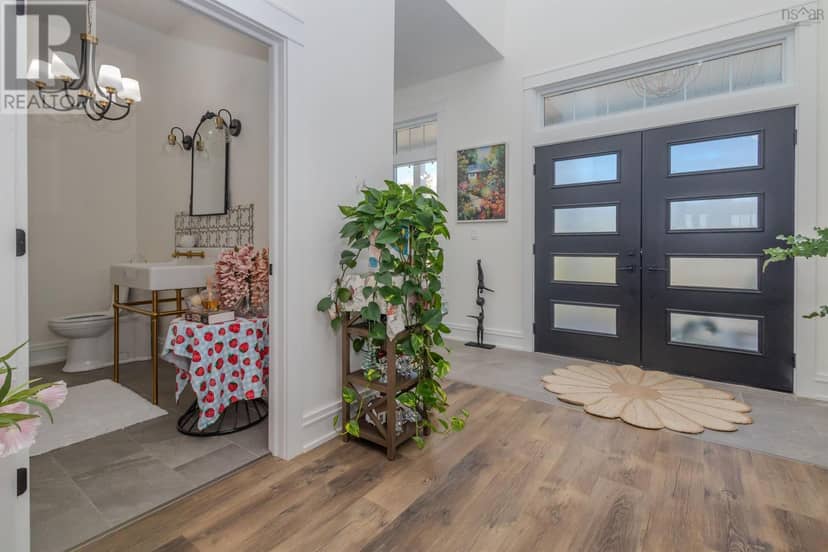 377 Shieling Drive — photo 17 of 40