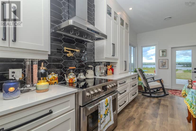 377 Shieling Drive — photo 39 of 40