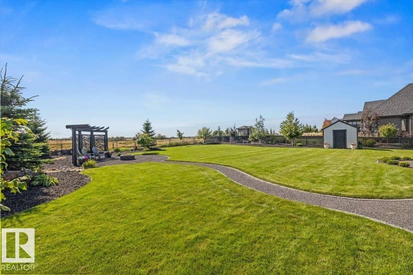 1098 Genesis Lake Blvd — photo 15 of 40