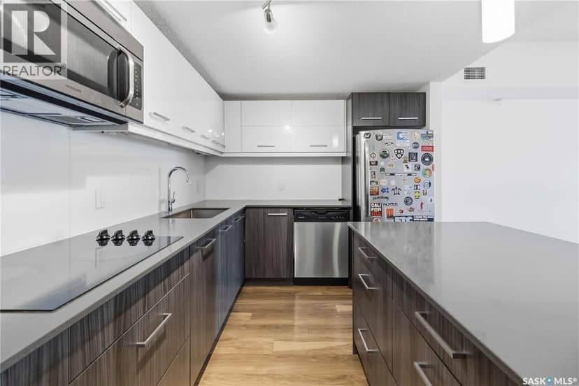 418 C Avenue S — photo 11 of 35