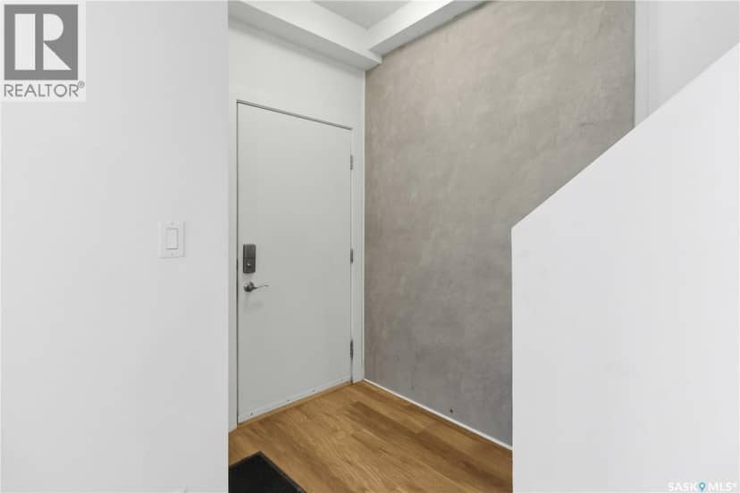 418 C Avenue S — photo 17 of 35