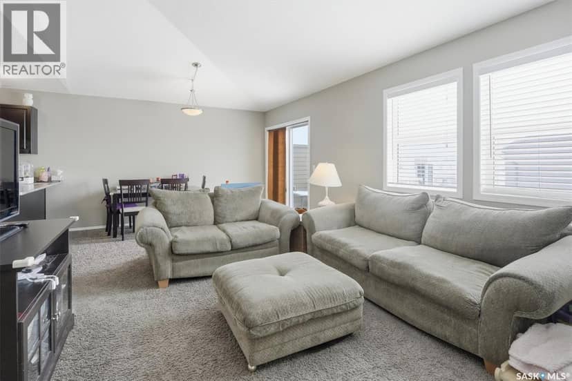 222 100 Chaparral BOULEVARD, Martensville, photo 3