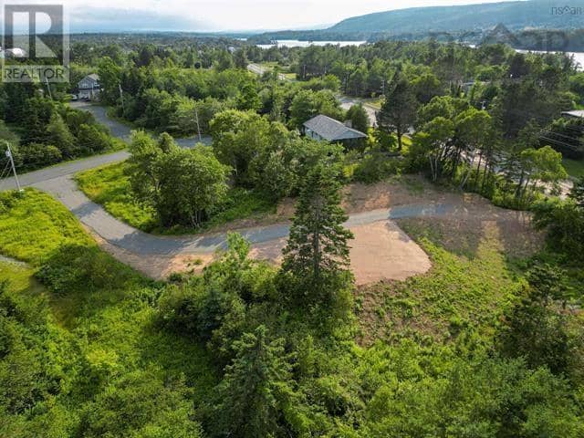 Lot Lot 1 Phase 1 of Hampton Estates Drive — photo 4 of 6