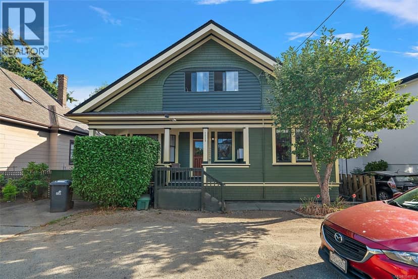 1317 Pandora Ave, Victoria