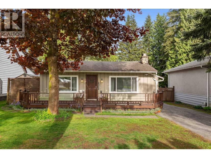 2306 WILLIAM AVENUE, North Vancouver