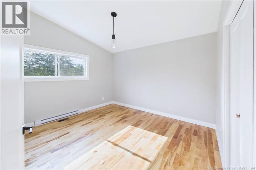 3 Thomson Drive — photo 14 of 36