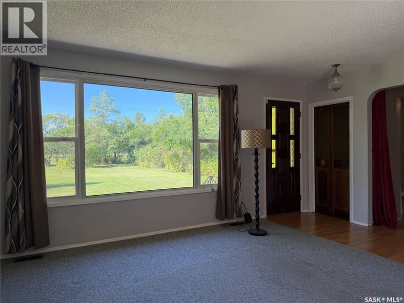 Helgason Acreage — photo 15 of 39