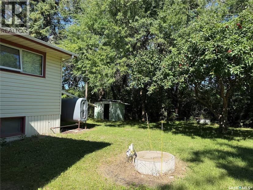 Helgason Acreage — photo 37 of 39