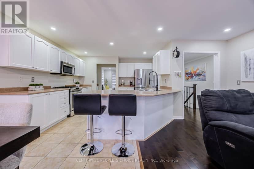 43 Jennings Drive — photo 15 of 40