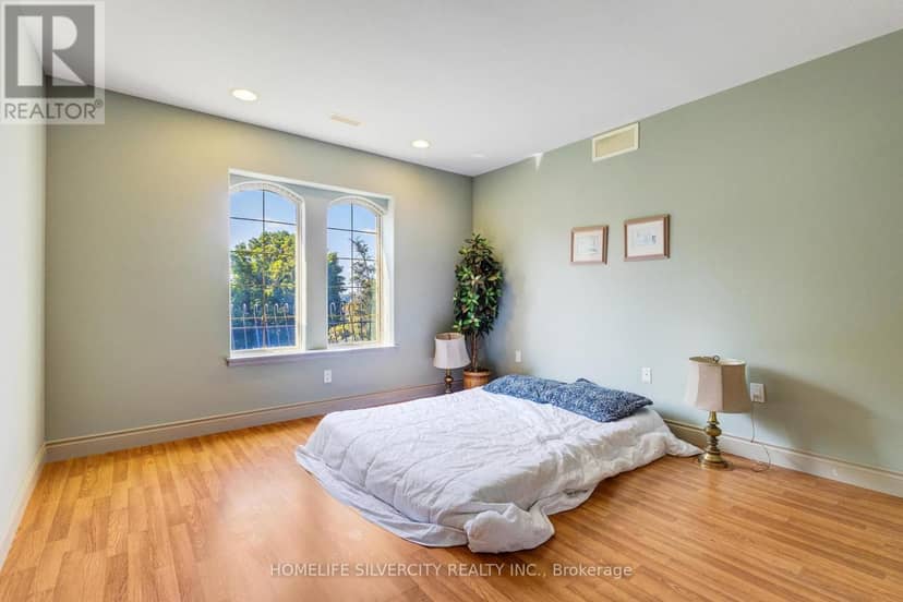 21000 Admiral Drive — photo 12 of 40