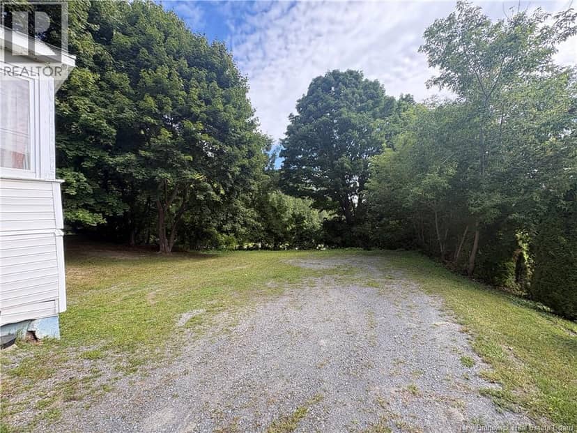 806 Main Street, Woodstock, photo 7