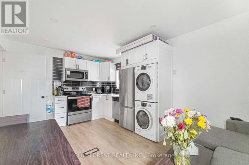 104 Delaware Street — photo 14 of 24