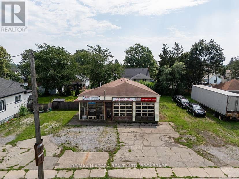 369 Killaly Street E — photo 1 of 2